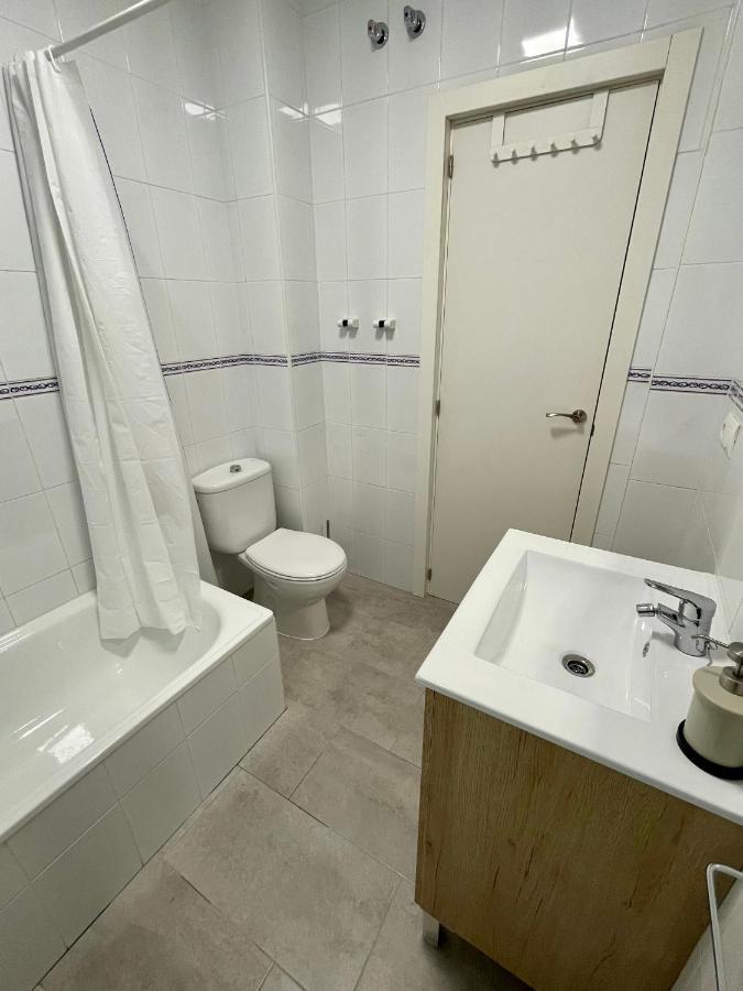 Apartamento Conil Playa & Centrico, Con Aire Acond Y Wifi -Solo Familias Y Parejas- Conil De La Frontera Exterior photo