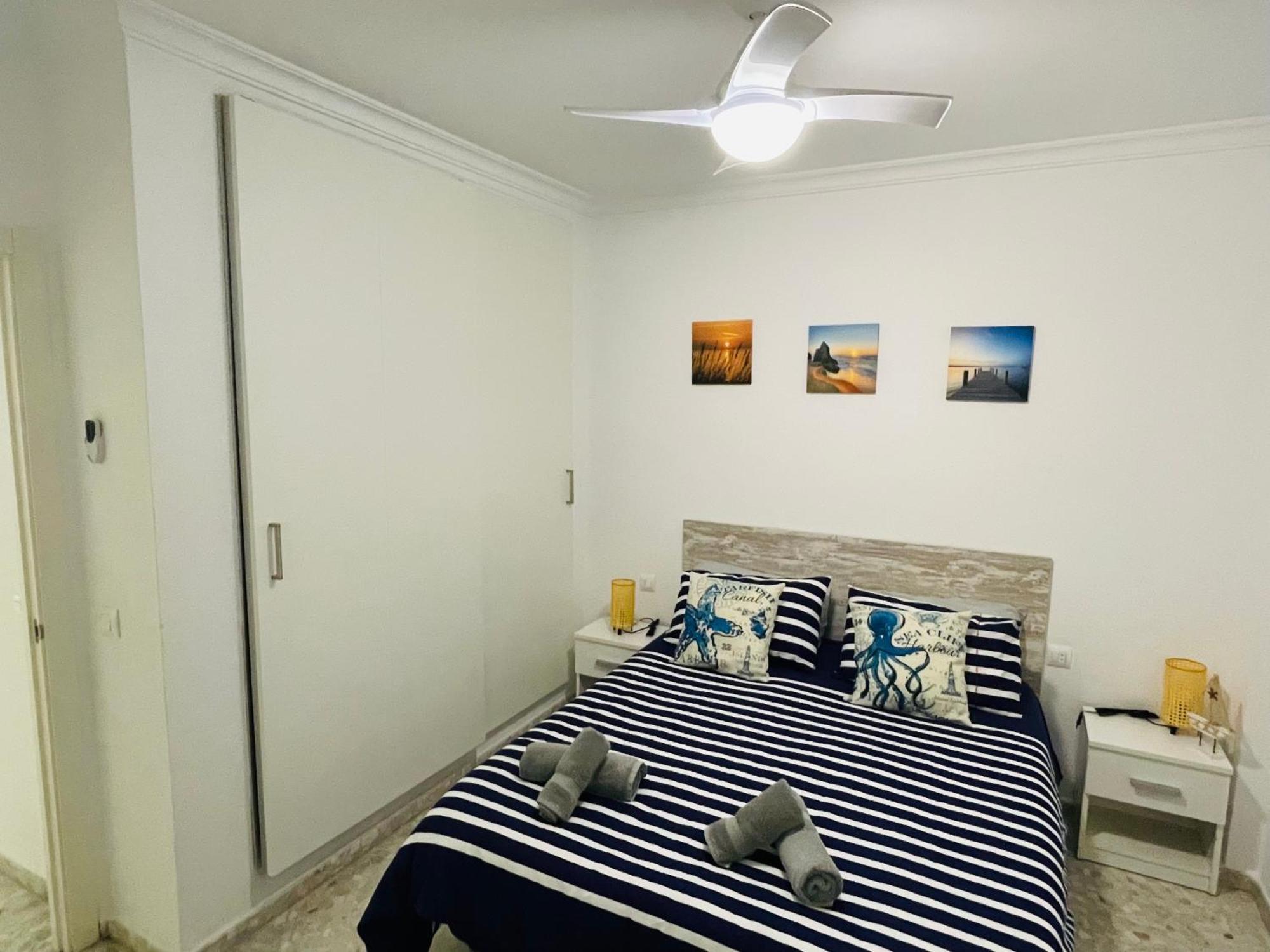 Apartamento Conil Playa & Centrico, Con Aire Acond Y Wifi -Solo Familias Y Parejas- Conil De La Frontera Exterior photo